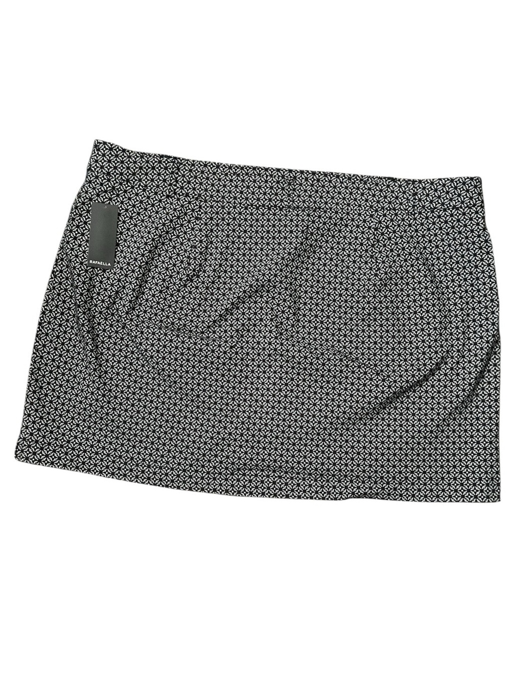 Rafaella Black & White Skort w/ Built-in Shorts W:23.5” L:18” RT $64 - Picture 2 of 5